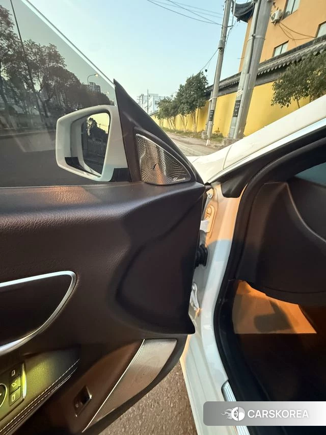 Mercedes-Benz CLA (import) 2018 Белый из Китая, фото 5