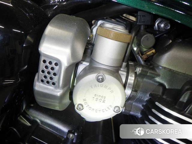 Engine photo