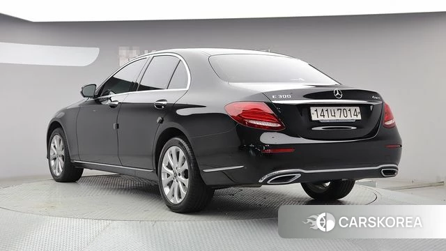 Mercedes-Benz E-Class W213 id 3843983 из Кореи 12