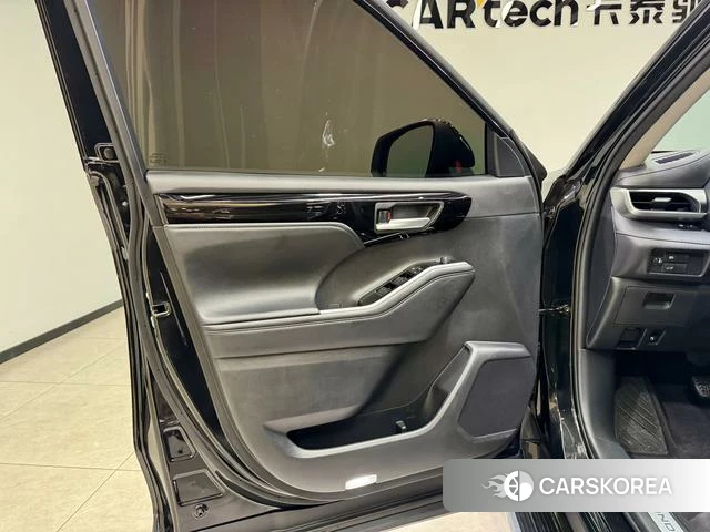Toyota Highlander id 3837407 из Китая 12