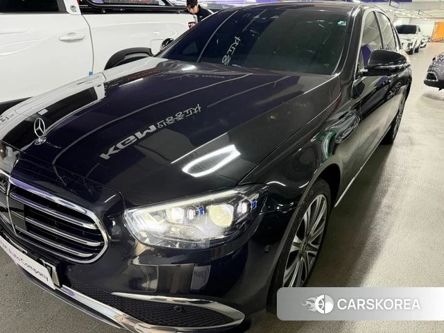 Mercedes-Benz E-Class W213 2023 Черный из Кореи, фото 4