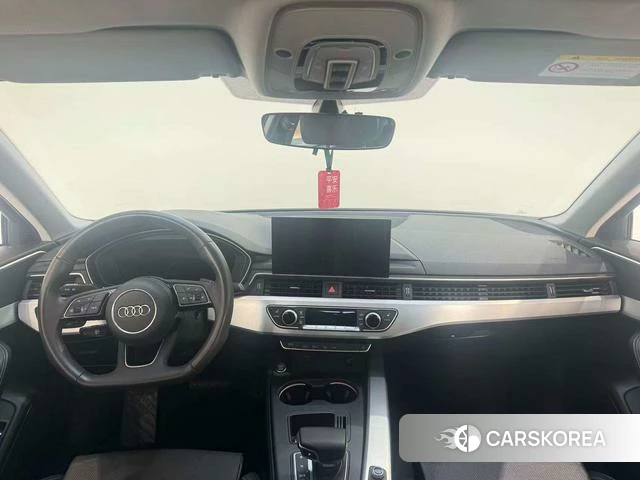 Audi A4L id 4298276 из Китая 10