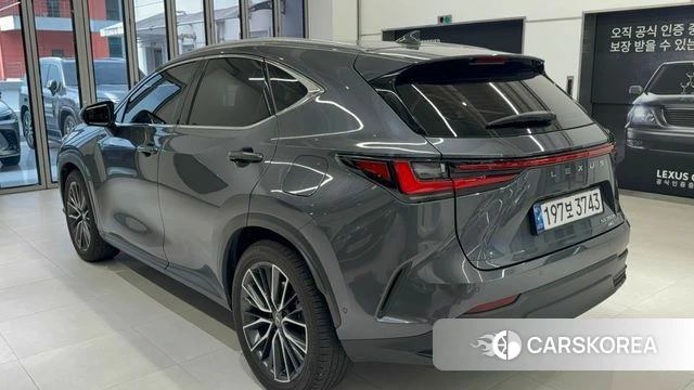 Lexus NX350h Second generation 2024 Серый из Кореи, фото 6