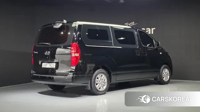 Hyundai The New Grand Starex id 3160771 из Кореи 12