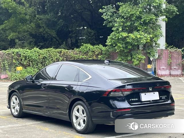 Honda Accord id 4297677 из Китая 8