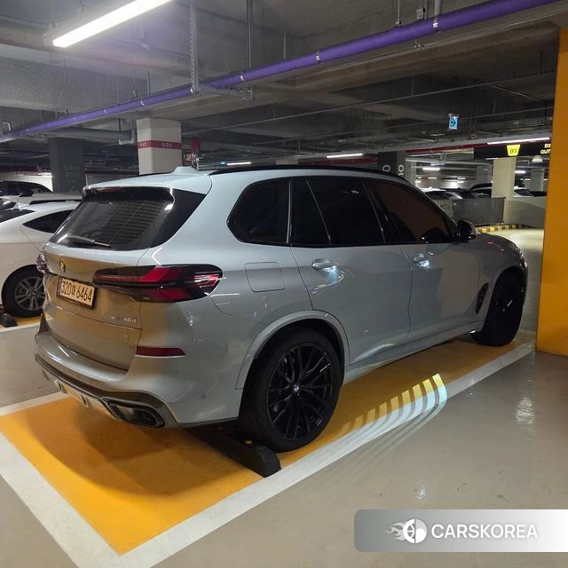 BMW X5 (G05) 2026 Серебристо-серый из Кореи, фото 4