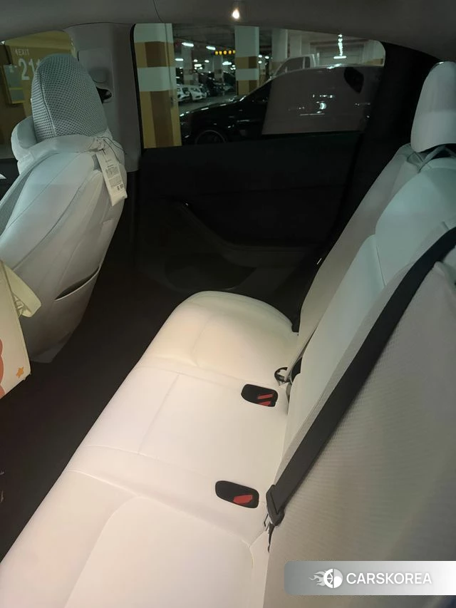 Tesla Model Y 2024 Белый из Кореи, фото 3