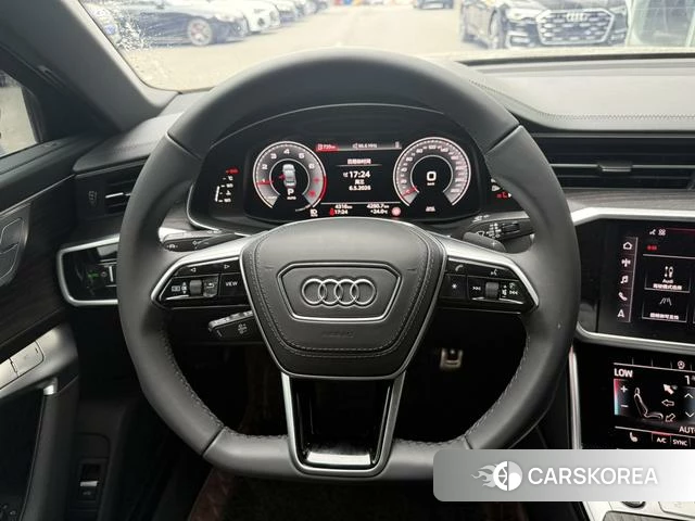 Audi A6L id 4278876 из Китая 7