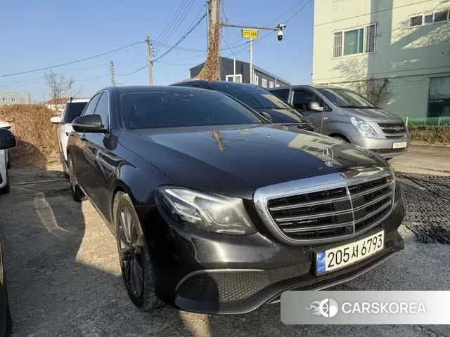 Mercedes-Benz E-Class W213 2018 Черный из Кореи, фото 6