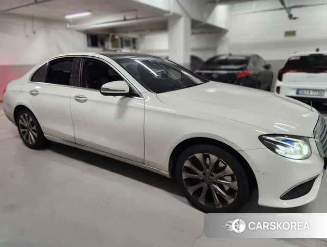 Mercedes-Benz E-Class W213 2019 Белый из Кореи, фото 6