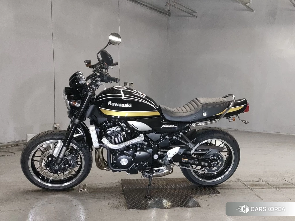 Проданный Kawasaki Z900RS 2023 из Японии, фото 2