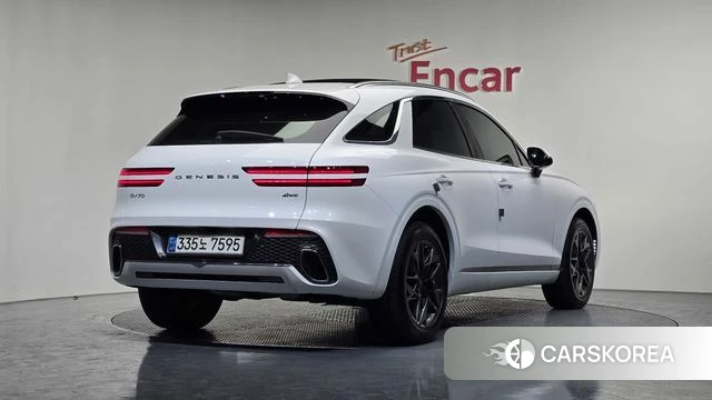 Genesis GV70 id 3827621 из Кореи 12