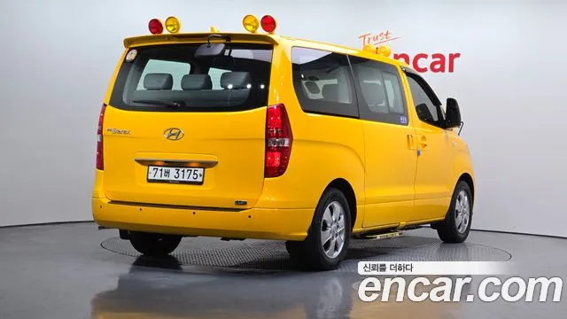 Hyundai The New Grand Starex id 2645663 из Кореи 12