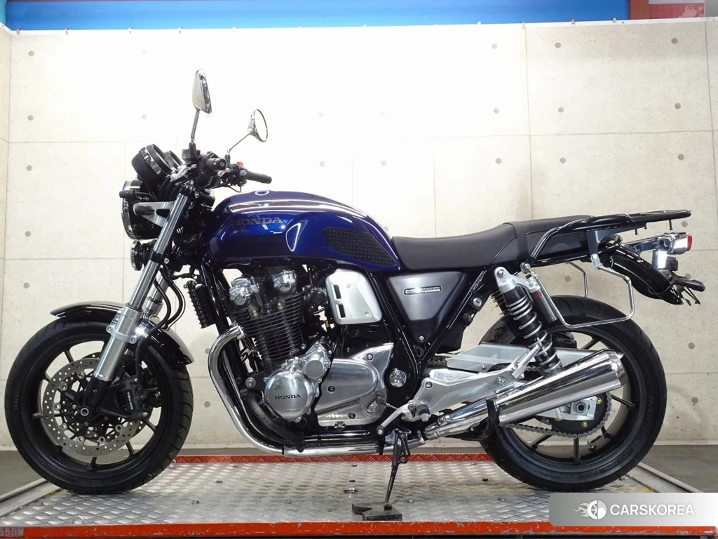 Проданный Honda CB1100RS 2021 из Японии