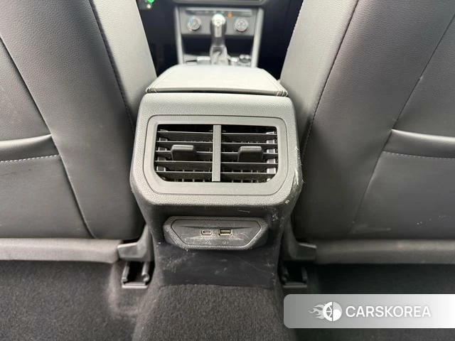 Volkswagen Lavida id 4341748 из Китая 12