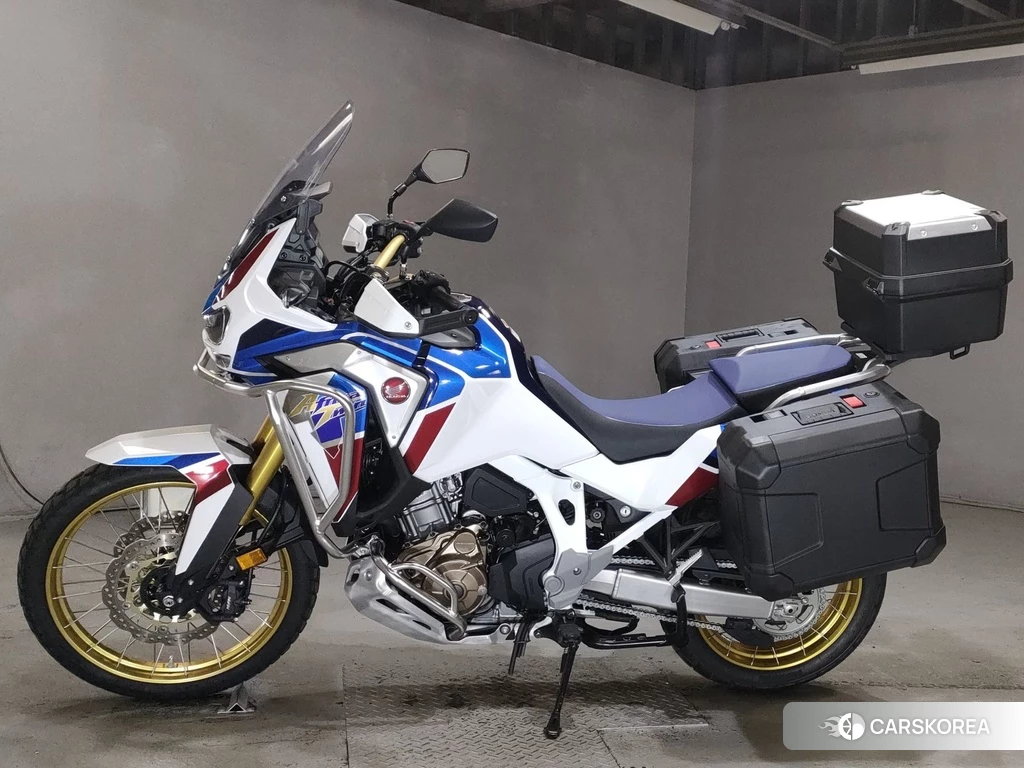 Проданный Honda CRF1100L AFRICA TWIN ADV ES DCT 2021 из Японии, фото 2