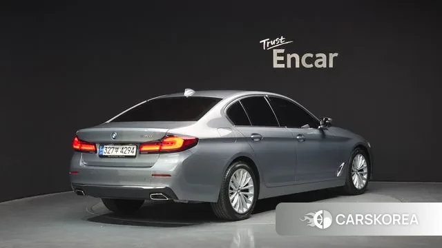 BMW 5 Series (G30) id 3372583 из Кореи 12