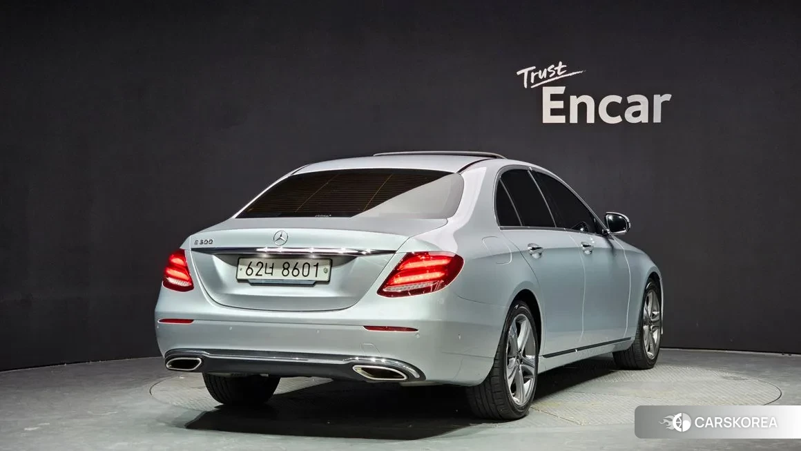 Mercedes-Benz E-Class W213 id 2108060 из Кореи 12