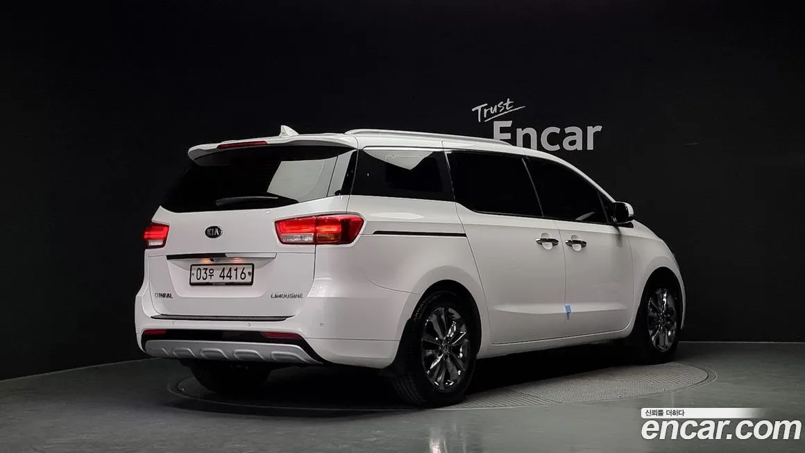 Kia All New Carnival id 727698 из Кореи 12