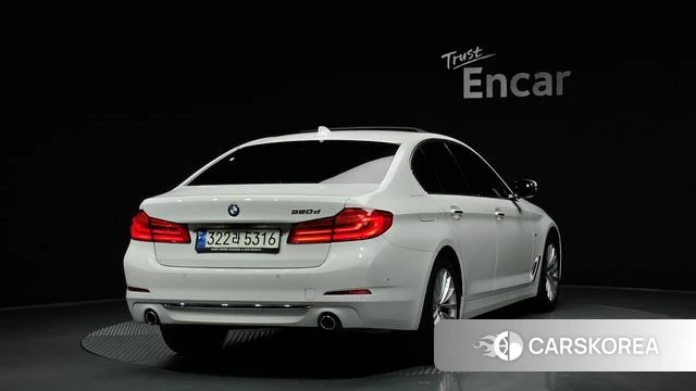 BMW 5 Series (G30) id 3905965 из Кореи 12