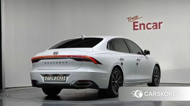 Hyundai The New Grandeur IG id 4203435 из Кореи 12