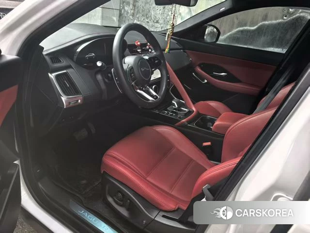 Jaguar E-PACE 2024 Белый из Китая, фото 2