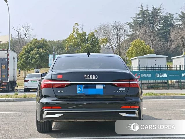 Audi A6L id 4314330 из Китая 8