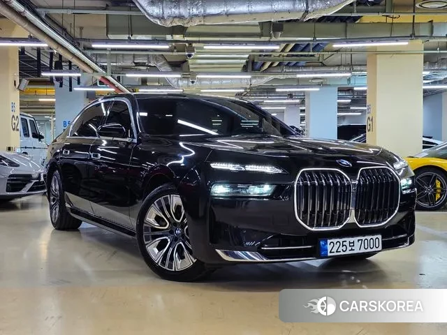 BMW 7 Series (G70) id 3615206 из Кореи 12