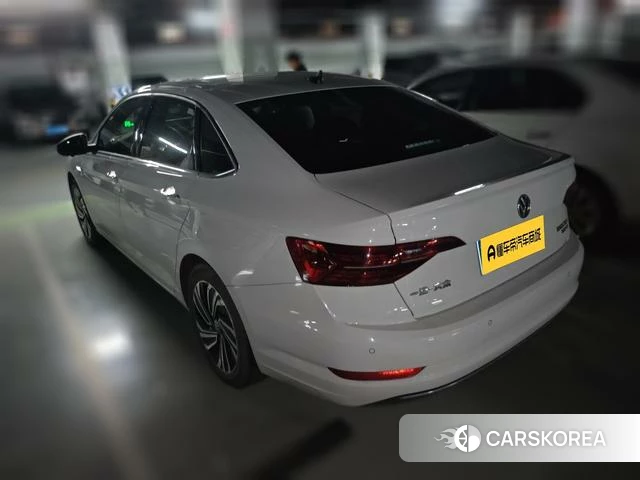 Volkswagen Sagitar 2022 Белый из Китая, фото 2