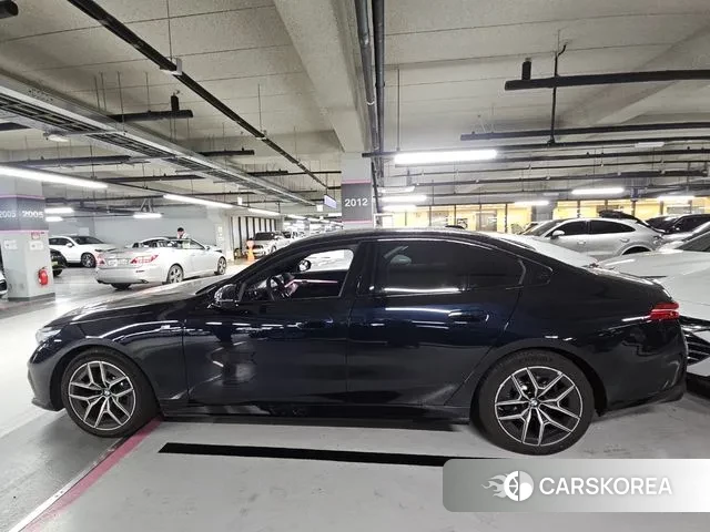 BMW 5 Series (G60) 2025 Черный из Кореи, фото 5