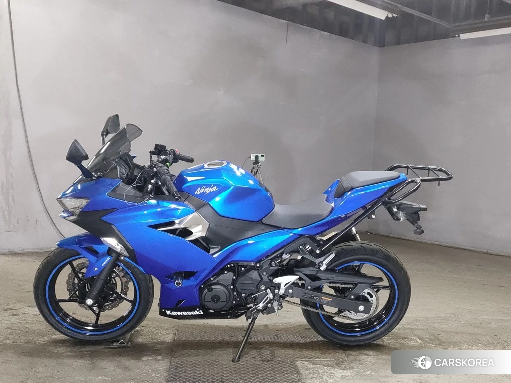 Проданный Kawasaki NINJA 250 2018 из Японии, фото 2