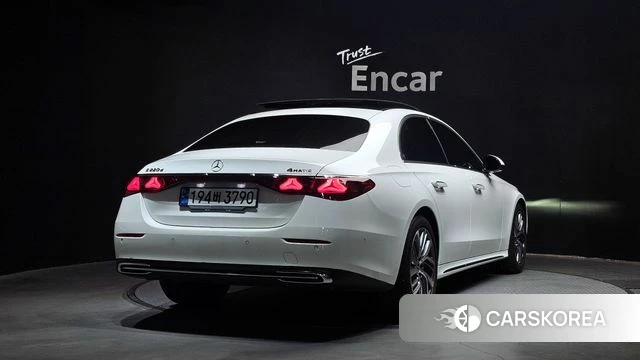 Mercedes-Benz E-Class W214 id 3933855 из Кореи 12