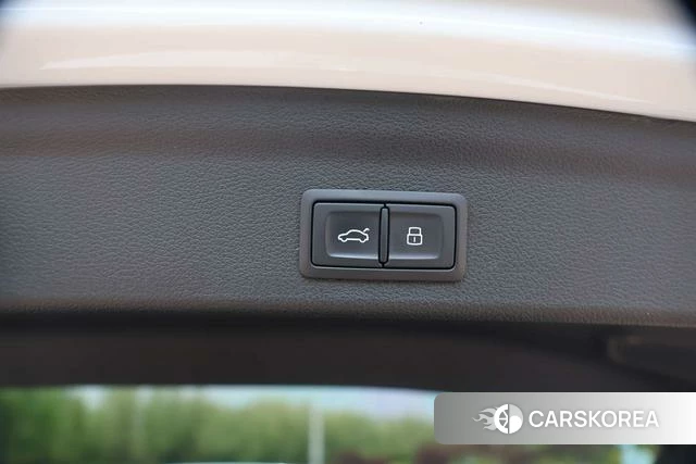 Audi Q3 id 4320744 из Китая 11