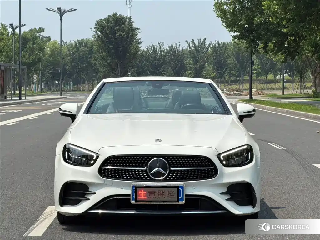 Mercedes-Benz E-Class 2022 Белый из Китая, фото 4