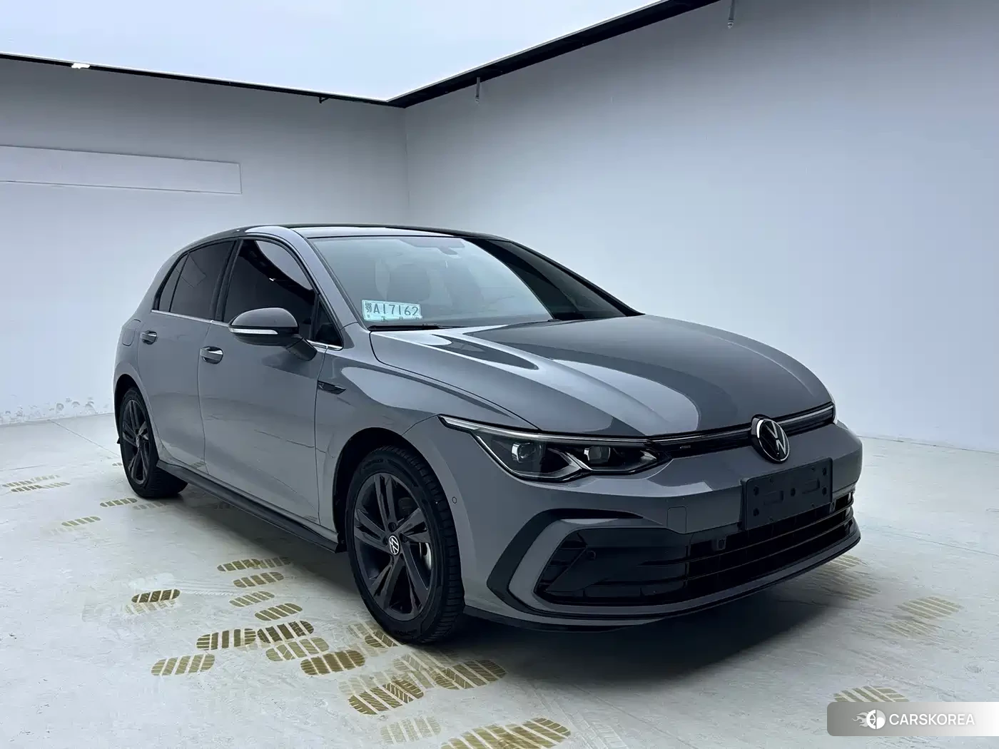 Volkswagen Golf 2023 Silver/gray из Китая, фото 5