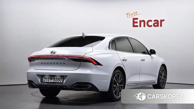 Hyundai The New Grandeur IG id 3468581 из Кореи 12