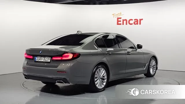 BMW 5 Series (G30) id 3412112 из Кореи 12