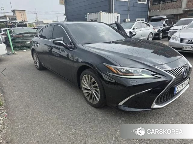Lexus ES300h 7th generation 2021 Черный из Кореи, фото 2