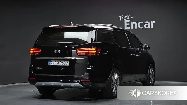 Kia The New Carnival id 3283074 из Кореи 12