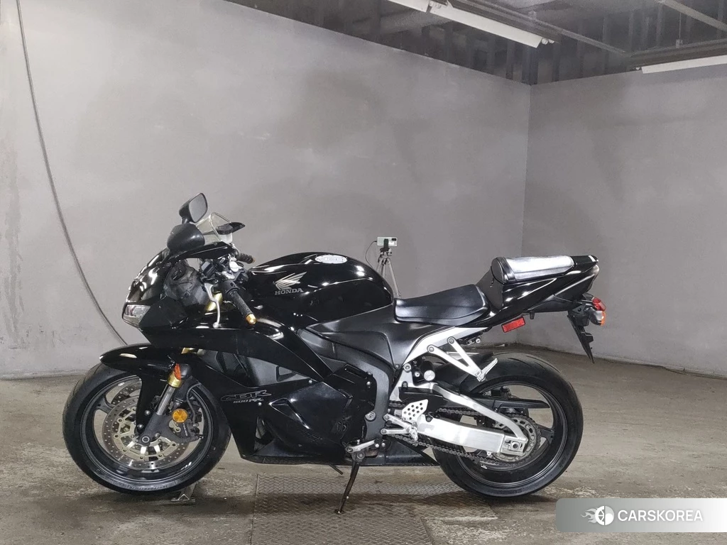 Проданный Honda CBR600RR 2014 из Японии