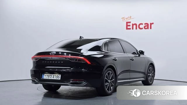 Hyundai The New Grandeur IG id 3965009 из Кореи 12