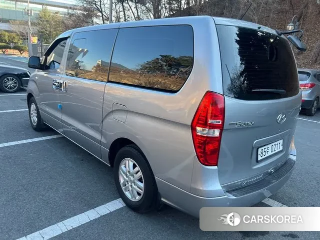 Hyundai The New Grand Starex id 3652000 из Кореи 8