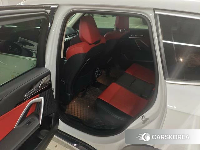 BMW X1 2024 Белый из Китая, фото 2