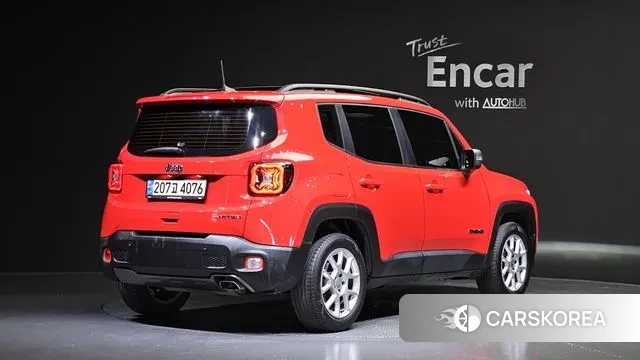Jeep Renegade id 3237934 из Кореи 12