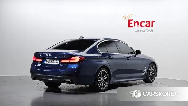 BMW 5 Series (G30) id 2890848 из Кореи 12