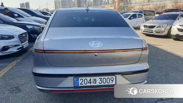 Hyundai Grandeur (GN7) id 3739905 из Кореи 12