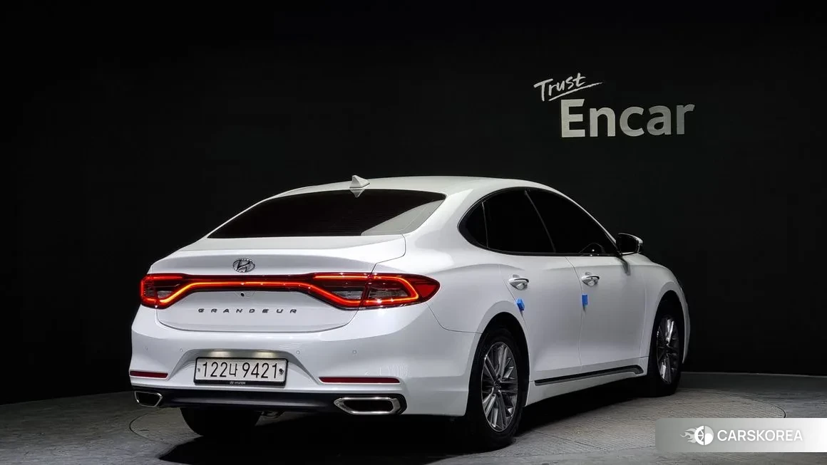 Hyundai Grandeur IG id 1629697 из Кореи 12