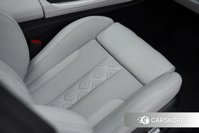 BMW X5 M id 4348367 из Китая 12