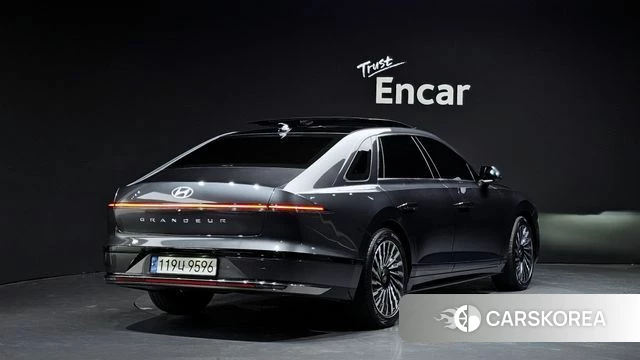 Hyundai Grandeur Hybrid (GN7) id 4571976 из Кореи 12