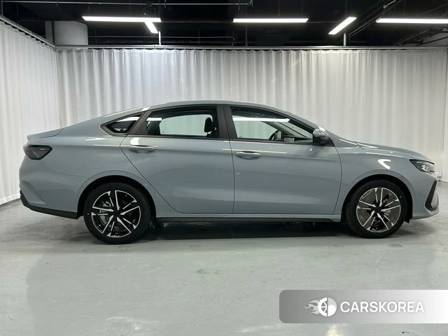 Geely Automobile Binrui id 4206975 из Китая 12